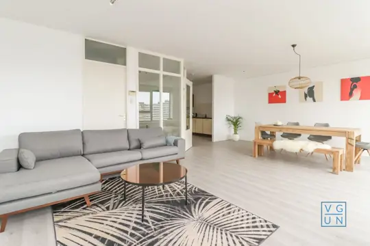 Woning aan de Zuidplein te Rotterdam