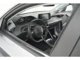 Foto 30 van Peugeot 208 PureTech 75 Active Pack | Navigatie | Parkeersensoren | Apple Carplay | Allseason Banden