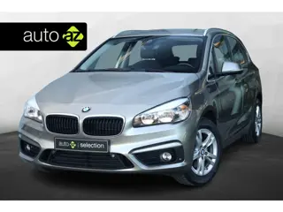 BMW 2-serie Active Tourer 220i Executive / Trekhaak / Cruise Control