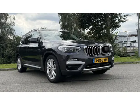 BMW X3 - xDrive30i High Executive