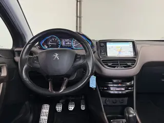 Foto 11 van Peugeot 2008 1.6 VTi Féline Navi ECC NL Auto (bj 2014)
