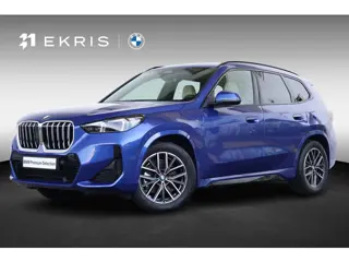 BMW X1 xDrive23i | M-Sport Pakket | Panorama Dak | Comforttoegang | Head-Up | Adaptive LED | Achteru