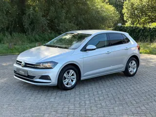 Volkswagen Polo 1.0 TSI Comfortline DSG I CARPLAY I CRUISE I PDC I CLIMA I NAVI