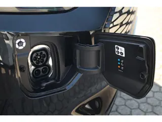 Foto 18 van Ford E-Transit Custom 320 L2H1 Limited DC | 71 kWh | 160kW/218pk | Pro Power | Trekgewicht 2300kg |