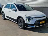 Foto 28 van Kia Niro 1.6 GDi Hybrid DynamicLine 1e eign. Nederlandse auto, Navigatie, Achteruitrijcamera, Parkee