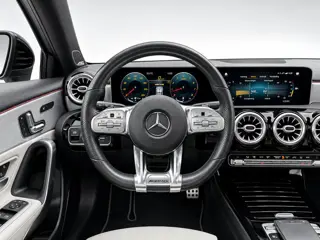 Foto 17 van Mercedes-Benz A-klasse 250|AMG Premium paint|PANO |2Tone-Leer|Camera|Burmester-Audio|SfeerLicht | Pr