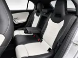 Foto 30 van Mercedes-Benz A-klasse 250|AMG Premium paint|PANO |2Tone-Leer|Camera|Burmester-Audio|SfeerLicht | Pr