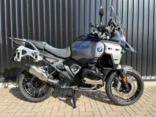 BMW R 1300 GS Adventure Triple black uitvoering (bj 2024)