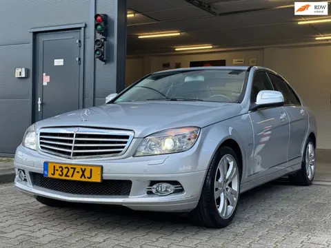 Mercedes-Benz C-klasse 200 K / PANO / XENON / CRUISE / CLIMATE / STOELVERW. / P.SENSOREN / DEALER ON