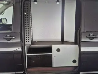 Foto 18 van Volkswagen Transporter 2.0 TDI 150pk dsg hondenvervoer Highline 3x hond climate regeling prof. inric