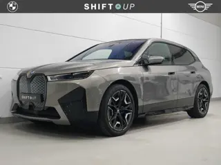 BMW iX xDrive40 Skylounge | CoPilot | Elektr. Trekhaak | Harman Kardon