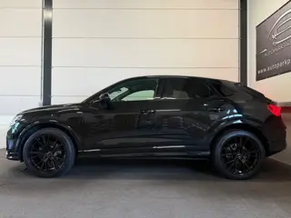Foto 15 van Audi Q3 Sportback 35 TFSI 3x S-Line Edition ACC, Apple Carplay, LED, Elek Stoelen, Achteruitrijcamer