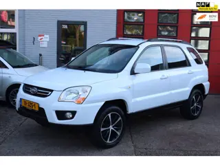 Kia Sportage 2.0 CVVT X-tra , LEDER , AIRCO, NAVI , TREKHAAK