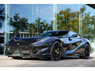 Ferrari 812 6.5 V12 Superfast HELE / Carbon / Lift / Passenger Display / Leder Nero