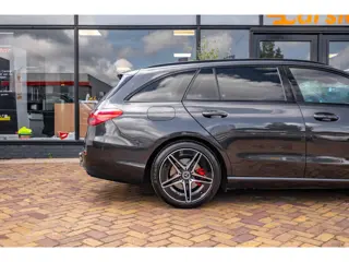 Foto 17 van Mercedes-Benz C-klasse Estate 220 d AMG Line|Pano|Camera|Trekhaak