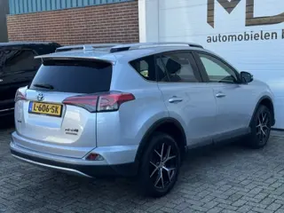 Foto 16 van Toyota RAV4 2.5 Hybrid Style -Dealer onderhouden-LED-Keyless-Perfect onderhouden - Volledige histori
