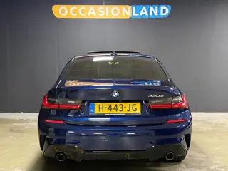Foto 16 van BMW 3-serie 330e eDrive Edition M-Sport|KANTELDAK|SFEER|HUD|CARPLAY|PDC|LED|CRUISE|LEDER|STOELV|CAME