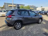 Foto 24 van Peugeot 2008 1.2 Blue Lion/PANO/NAVI/NEIUW DIS RIEM