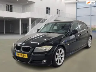Foto 12 van BMW 3-serie 318i Business Line NAVI PSENSOR CRUISE 2 X SLEUTELS