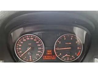Foto 17 van BMW 3-serie 318i Business Line NAVI PSENSOR CRUISE 2 X SLEUTELS