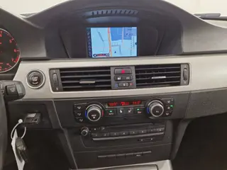 Foto 18 van BMW 3-serie 318i Business Line NAVI PSENSOR CRUISE 2 X SLEUTELS