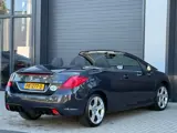 Foto 27 van Peugeot 308 CC 1.6 THP Roland Garros / CABRIO / NAVI / JBL