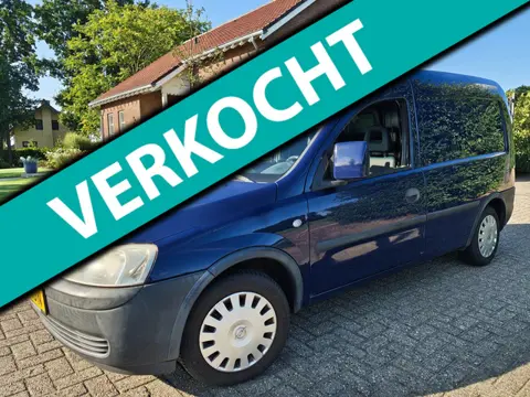 Opel Combo 1.4-16V Benzine met Zijdeur en Trekhaak !