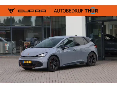 CUPRA Born Adrenaline 62 kWh 204PK / 150kW, SOH 94% Elektrisch verstelbare Ergo schaalstoelen, achte