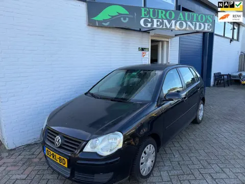 Volkswagen Polo 1.4-16V Comfortline AIRCO