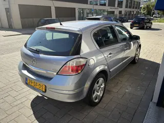 Foto 17 van Opel Astra 1.6 Edition APK 5/2027 (bj 2005)