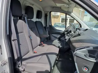 Foto 16 van Ford Transit Custom 330 2.2 TDCI L1H1 155PK! ✅2x SCHUIFDEUR ✅1e EIGENAAR!