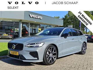 Volvo V60 T6 Plug-in hybrid AWD Ultimate Dark | 19" polestar velgen | Heico eindstuk uitlaat | Styli