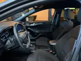 Foto 25 van Ford Focus Wagon 1.0 EcoBoost Mild-Hybrid ST-Line | Automaat | StuurVW | StoelVW | CarPlay | Navi |