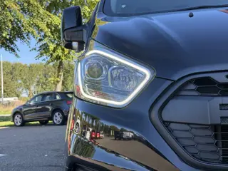 Foto 12 van Ford Transit Custom 320 2.0 TDCI L2H1 Raptor | ZB-Edition | Leder | Camera | Navi | Carplay