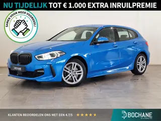 BMW 1-serie 118i Executive Edition | M-Sport | Camera | Stoelverwarming | Keyless