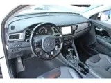 Foto 24 van Kia Niro 1.6 GDi PHEV DynamicLine Trekhaak Clima Navi Stoel- stuurverwarming