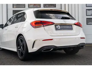 Foto 14 van Mercedes-Benz A-klasse 200 AMG