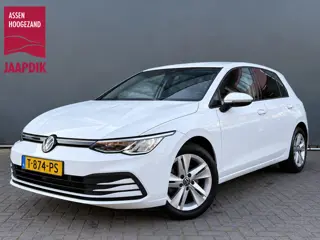 Volkswagen Golf BWJ 2023 1.0 111 PK TSI Life FULL LED | CAMRA | STOELVERW. | STUURVERW. |  KEYLESS |