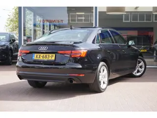 Foto 18 van Audi A4 Limousine 2.0 TFSI ultra Pro Line Automaat | Navigatie | Elek. Pakket | Zwart | Origineel NL