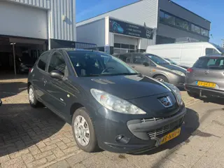 Peugeot 206 + 1.4 Millesim 200 5 DEURS AIRCO