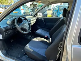 Foto 20 van Opel Corsa 1.2i-16V Strada | NAP | AUTOMAAT |