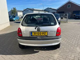 Foto 15 van Opel Corsa 1.2i-16V Strada | NAP | AUTOMAAT |