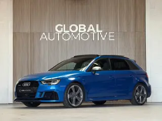 Audi A3 Sportback 2.5 TFSI RS 3 quattro - PANORAMADAK - VIRTUAL - RS Sportstoelen