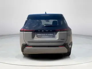 Foto 18 van Toyota RAV4 2.5 Plug-in Hybrid AWD 300 First Edition | Urban Rock met zwart dak | Vanaf december 202
