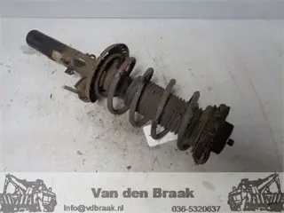 Volkswagen Polo 1.4 16V 2001-2009 Schokbreker voorzijde