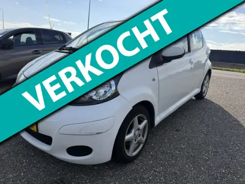 Toyota Aygo 1.0-12V Comfort Navigator Airco Navigatie APK 08-2027