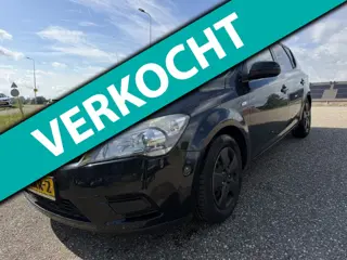 Kia Cee'd 1.4 CVVT X-tra Carplay Airco Trekhaak 2eigenaren APK 9-27