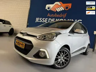 Hyundai I10 1.0i i-Motion Premium /bj.2014 / kleur: grijs / NAP met 142036 km./ APK 09/2027 / climat