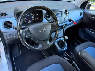 Foto 17 van Hyundai I10 1.0i i-Motion Premium /bj.2014 / kleur: grijs / NAP met 142036 km./ APK 09/2027 / climat