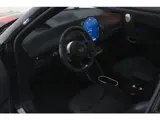 Foto 29 van MINI Hatchback Cooper SE / John Cooper Works / Pakket XL / John Cooper Works / Pakket XL / 18" JCW L